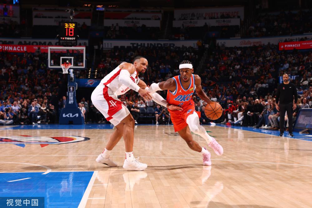 于那不勒斯 于那不勒斯